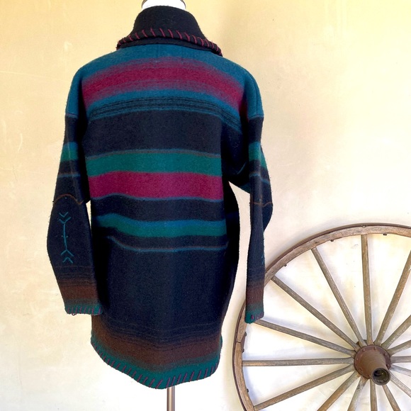 WOOLRICH Rugged Outdoorwear Wool Western Southwestern Whipstitch Warm Jacket USA - Picture 4 of 12